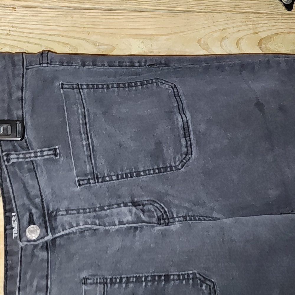 Woman's Time & Tru High Rise Bell Bottoms Black Jeans Pants Trousers Size 16 - Picture 4 of 8